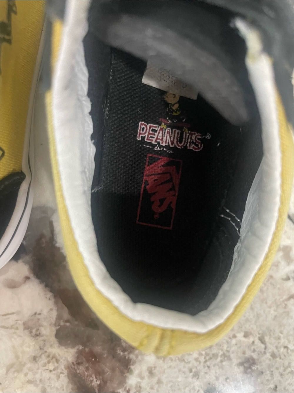 Vans Old Skool V "Charlie Brown" “Peanuts” Yellow & Black Sneakers Size 6.5 - Picture 10 of 14